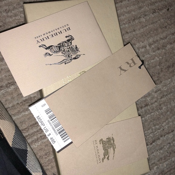 Burberry sunglasses - Picture 2 of 7